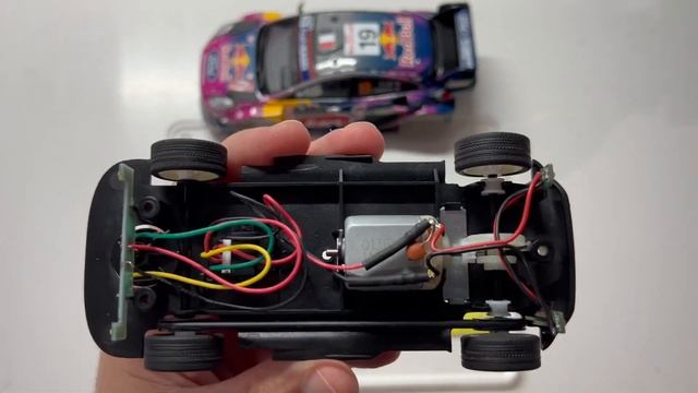Análisis Ford Puma Rally 1, Scalextric/SuperSlot смотреть онлайн