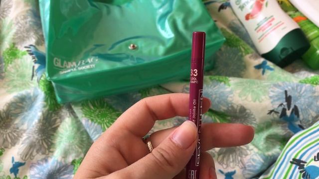 Распаковка косметички GLAMBAG июнь, часть 1 смотреть онлайн