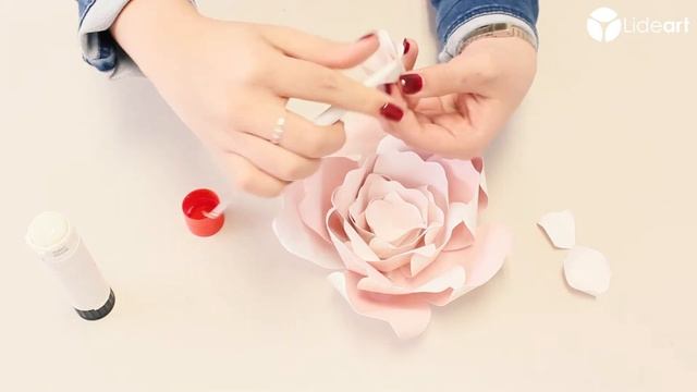 Marco primaveral de decoración para tomar fotos en fiestas смотреть онлайн