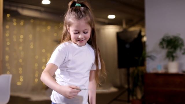 Как играть в ТВИСТЕР?| Twister Kidsbox Show 0+