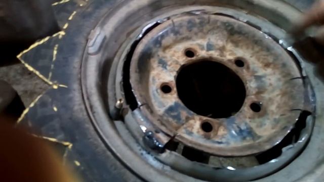 Минитрактор. На ВАЗ мост УАЗовские колеса колея 70см. смотреть онлайн