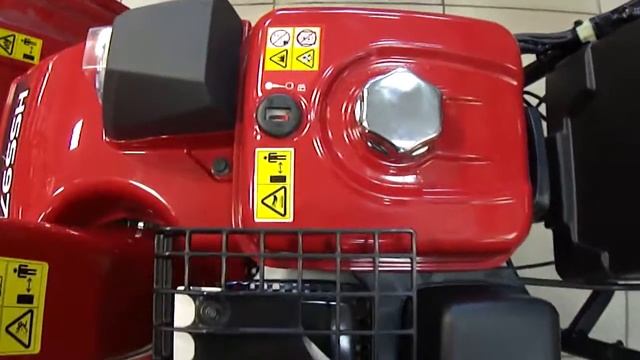 Снегоуборщик гусеничный Honda HSS 970A ETD смотреть онлайн