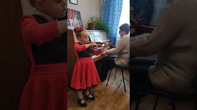 Пирко Діана, О. Лисаковський Маленькі варіації. смотреть онлайн