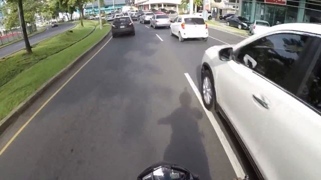 GoPro Hero 5 Black Casa al trabajo en Moto смотреть онлайн