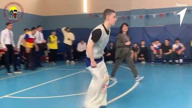 МБОУ СОШ №34 "Спортивные соревнования между школами промышленного района" смотреть онлайн