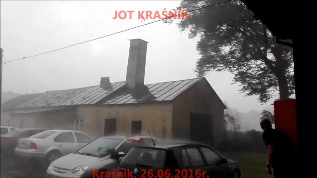 26 czerwiec 2016. Wichura widziana z remizy Miejska OSP Kraśnik смотреть онлайн