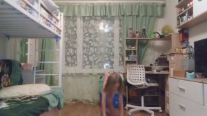 учимся вставать на руки