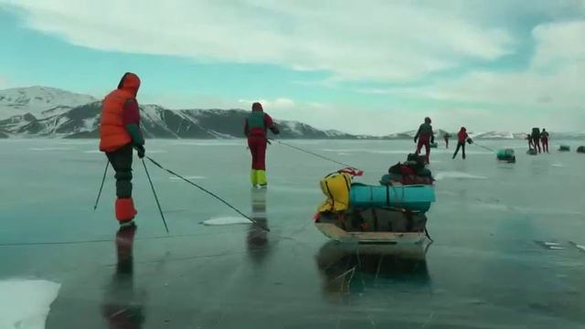Смотрите видео о зимнем Байкале 2016. В стихии ветра и льда. смотреть онлайн