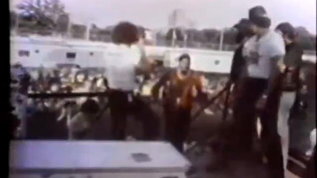 1979 Rockford News Clip w/ Cheap Trick смотреть онлайн