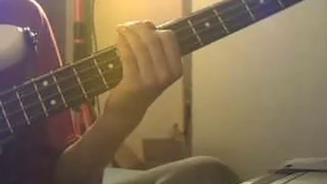 She Loves me Not - Papa roach bass cover смотреть онлайн