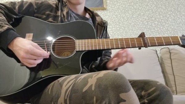 Настройка гитары по камертону.