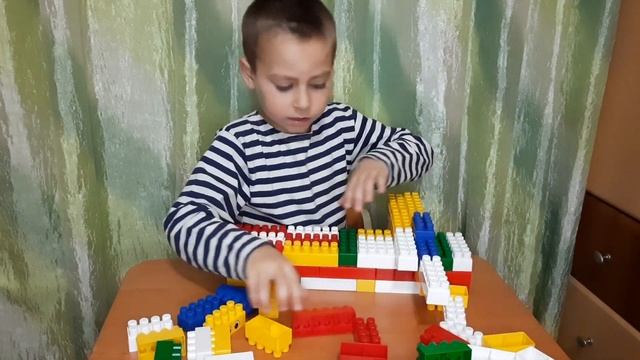 Самолет из конструктора смотреть онлайн