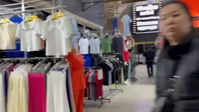 Прогулка по Алматы /Базар Кенжехан/ 03.05.2023г.