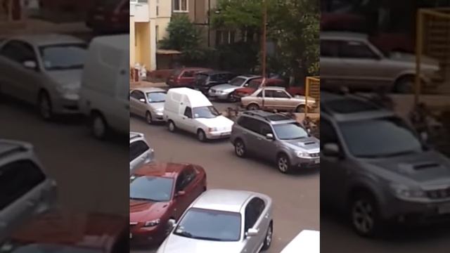 Все дети на улице играют в ментов!xD смотреть онлайн