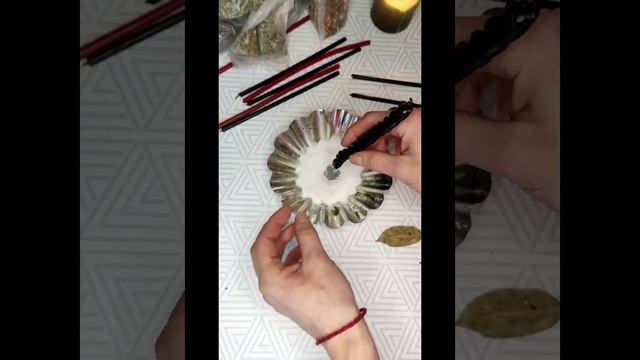 как сделать свечу скрутку?секрет усиления вашей чистки #скрутка #отжиг #очищение смотреть онлайн