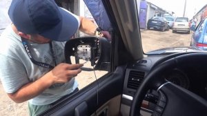 Mitsubishi pajero 4 Как разобрать зеркало (Mitsubishi Pajero IV How to disassemble a mirror)