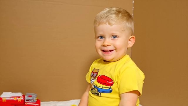 Diana and Roma Hide and Seek in Boxes Challenge смотреть онлайн
