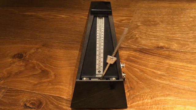 100 bpm SWING metronome смотреть онлайн