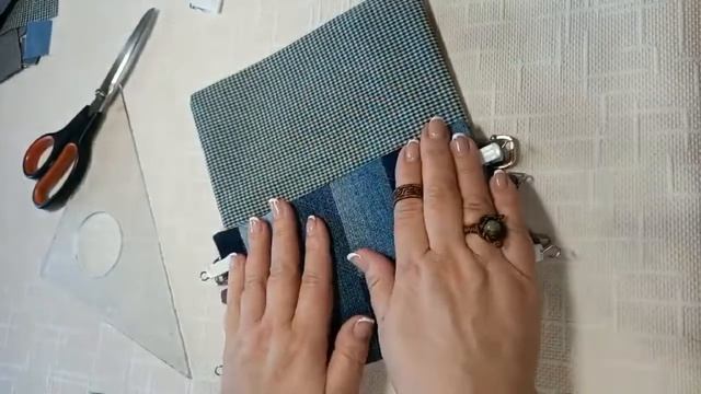 Как пошить клатч, органайзер, маленькую сумочку на длинной ручке. смотреть онлайн
