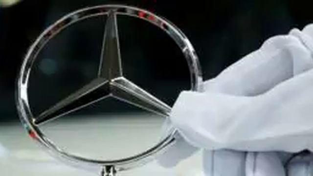 Chinas Geely Buys Share In Mercedes-Benz Proprietor Daimler смотреть онлайн