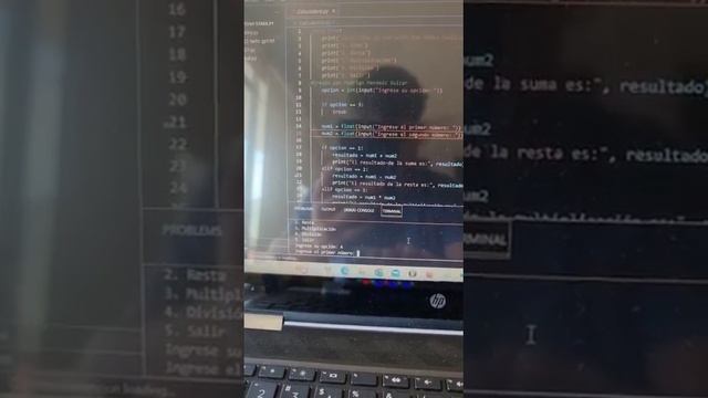 calculadora en python por Rodrigo Mendez Guizar ARACT смотреть онлайн