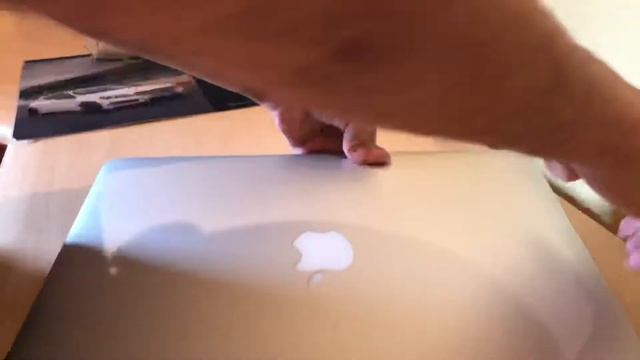 STM Dux Case For MacBook ? Air 13” Inch Unboxing & Installation смотреть онлайн