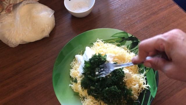 Чебуреки с творожно-сырной начинкой смотреть онлайн