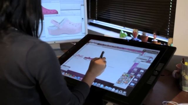 Производство CROCS