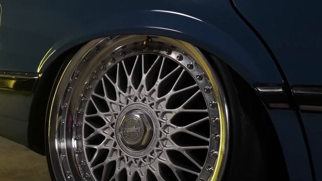 BMW 5 Series E12 - Tuning Expo Online смотреть онлайн