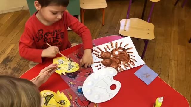 Рисование ладошками и Аппликация «Львёнок» 2 младшая шруппа смотреть онлайн