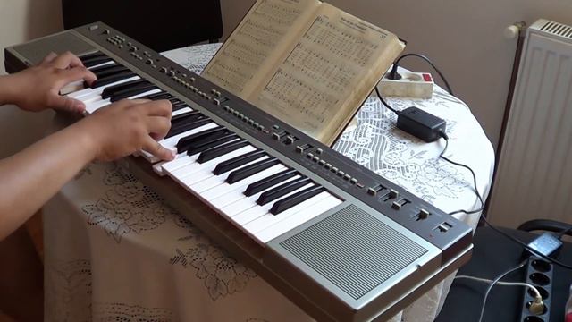 Slavă, Slavă Celui Sfânt - Organist Bujor Florin Lucian, Orgă Yamaha PS-55 смотреть онлайн