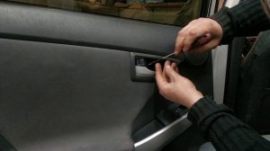 Toyota prius disassembly door (разборка дверей)