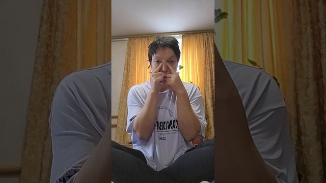 Убираем заложенность носа за 20 сек ?... смотреть онлайн