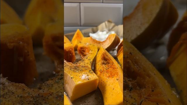 ТЫКВЕННЫЙ СУП?#тыква #тыквенныйсуп #рецептыпросто #влогикаждыйдень #готовимдома