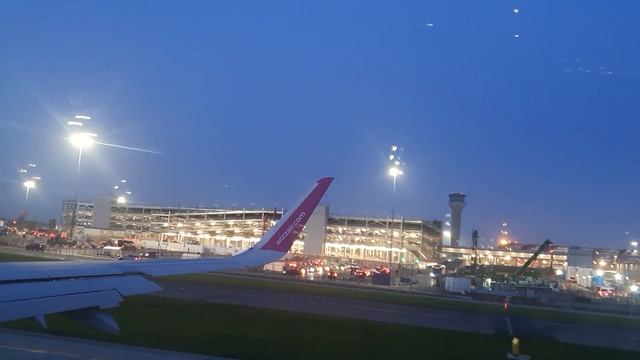 WIZZAIR Airbus A321-231 take off Luton Airport to Belgrade Airport смотреть онлайн
