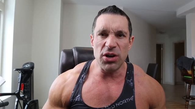How Lean Can YOU Get - Clients that Grind my Gears - Body Fat Expectations VS Reality смотреть онлайн
