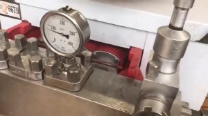 Проверка гомогенизатора для молока, пр-ть - 1 250 литров в час