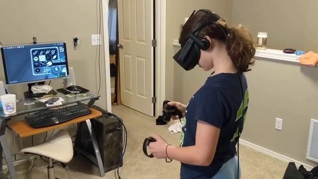 Az playing with tilt brush game she bought on steam. смотреть онлайн