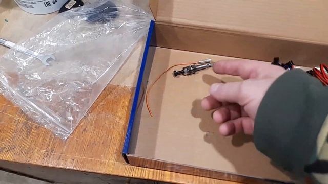 Ford Focus 2. Видеоинструкция по установке сигнализации с автозапуском без Can шины. Своими руками. смотреть онлайн