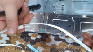 Нет изображения на Samsung UE43NU7120, разборка и замена подсветки. Одноразовый телевизор:)