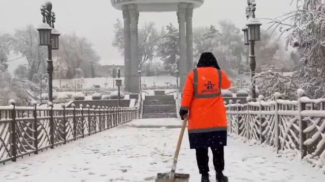 Первый снег в Ташкенте красиво смотреть онлайн