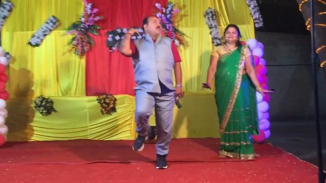 Dancing Uncle | Skechers | DripReport | uncle dancing on skechers !! смотреть онлайн
