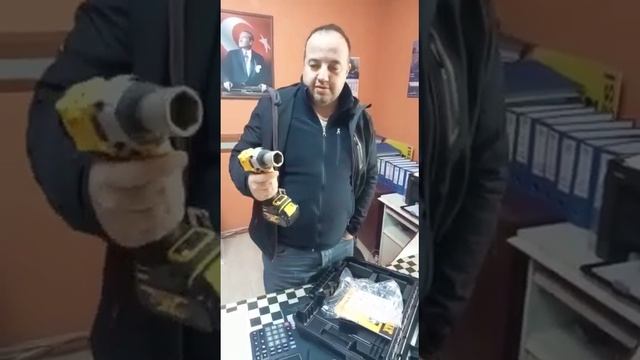 DEWALT DCF922NT Ağır Sanayi Testi