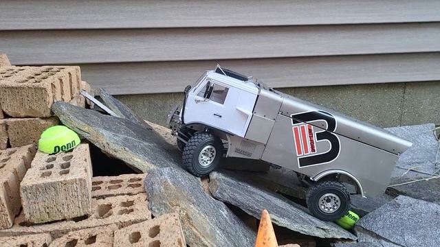 RC4WD Rally Race Semi brushless смотреть онлайн