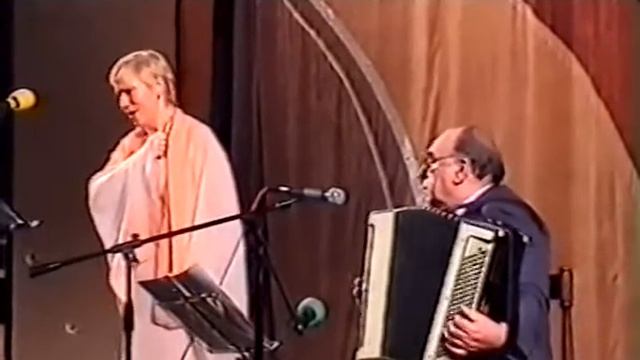 "За дальнею околицей" (Н.Будашкин - Г.Акулов) смотреть онлайн