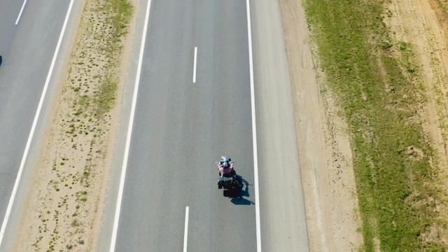 Видеоселфи на мотоцикле с дрона смотреть онлайн