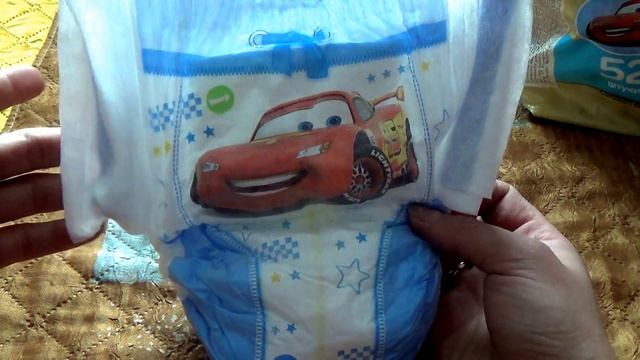 Подгузники-трусики HUGGIES для мальчиков 4 (9-14 кг) смотреть онлайн