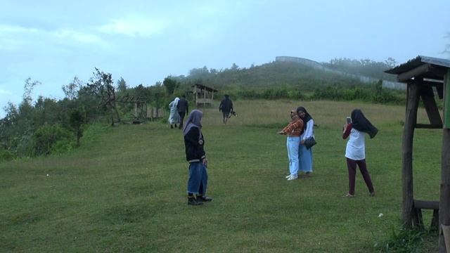 Здесь вам не Бали! Путешествие по нетуристической Индонезии. Остров Суматра. смотреть онлайн