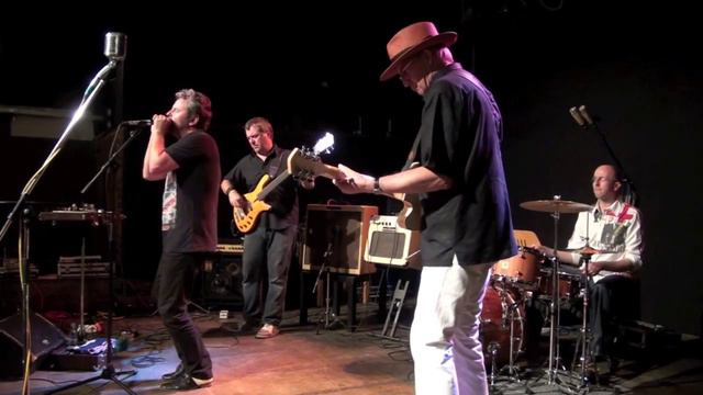 Blues Harp Burn - Harmonica Frank + Professor Bottleneck & The Juke Kings смотреть онлайн