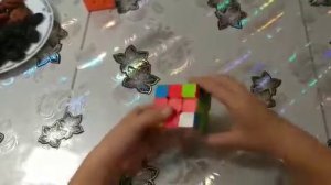 Что делать если вы перевернули угол на кубике рубика